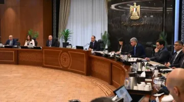 رئيس الحكومة يتولى رئاسة اجتماع اللجنة العليا لتنظيم احتفالات انطلاق المتحف المصري الكبير