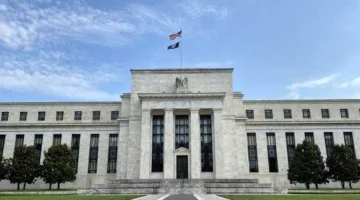 ترامب يدعو مجلس الاحتياطي الفيدرالي لتقليص سعر الفائدة بنسبة نقطة مئوية كاملة