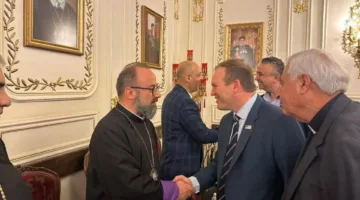 ممثل الرئيس الأمريكي يتقابل مع زعماء كنائس دمشق