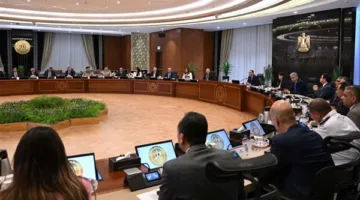رئيس الوزراء يقود اجتماع اللجنة العليا لتنظيم احتفالات افتتاح المتحف المصري الكبير