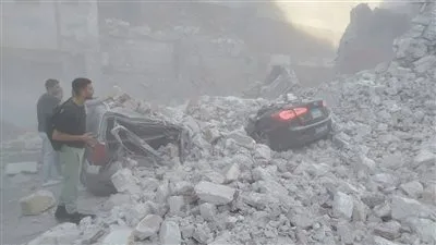 تدهور مبنى غير سكني في مدينة المنيا وت damage سيارتين تدهور مبنى غير سكني في مدينة المنيا وت damage سيارتين