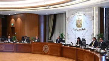 “مبادرات تقليل الدين الخارجي” من أهم القضايا في اجتماع المجموعة الاقتصادية