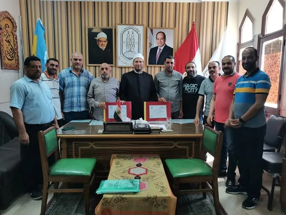نعلن عن قائمة المتفوقين في الشهادتين الابتدائية والإعدادية الأزهرية في الإسكندرية نعلن عن قائمة المتفوقين في الشهادتين الابتدائية والإعدادية الأزهرية في الإسكندرية