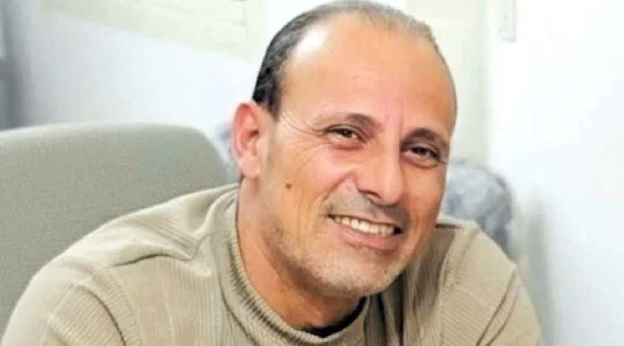 أعادها من جديد لـ«يحيا» أعادها من جديد لـ«يحيا»