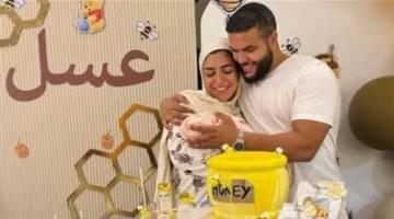 صور: يارا البهنساوي وحسام أنتيكا يحتفلان بسبوع طفلتهما “عسل”