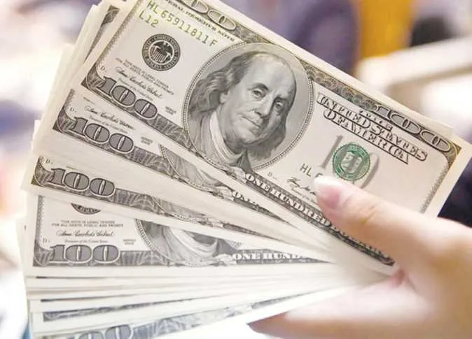 6 عوامل وراء تراجع سعر الدولار مقابل الجنيه، بما في ذلك الأموال الساخنة (تفاصيل) 6 عوامل وراء تراجع سعر الدولار مقابل الجنيه، بما في ذلك الأموال الساخنة (تفاصيل)
