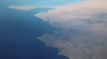 لا بيع ولا تفريط: الكشف عن كل جوانب القرار 303 المتعلق بأرض البحر الأحمر.