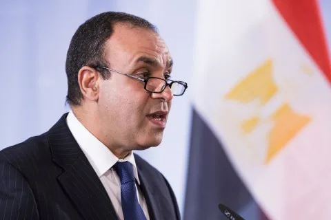 مصر تعيد تأكيد إدانتها للاعتداءات الإسرائيلية المتواصلة على السيادة السورية. مصر تعيد تأكيد إدانتها للاعتداءات الإسرائيلية المتواصلة على السيادة السورية.