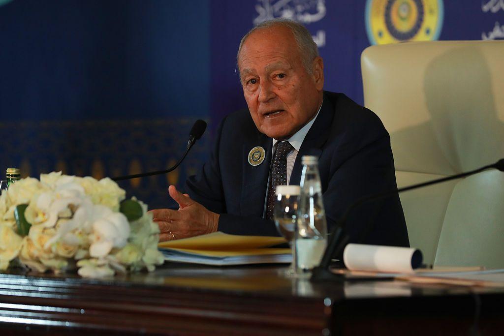 الأمين العام لجامعة الدول العربية أحمد أبو الغيط في ختام القمة العربية الرابعة والثلاثين في بغداد، العراق، في 17 مايو/أيار 2025.