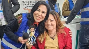 إيمان كريم تبارك لسماح أبو بكر عزت على حصولها على جائزة مجلس الكتاب المصري