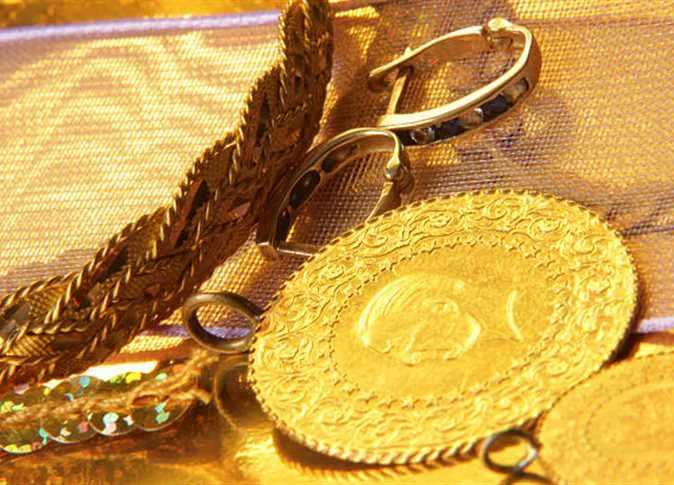 أسعار الذهب اليوم الخميس 12 يونيو 2025 بعد التراجع الجديد لعيار 21 في الأسواق الصاغة أسعار الذهب اليوم الخميس 12 يونيو 2025 بعد التراجع الجديد لعيار 21 في الأسواق الصاغة