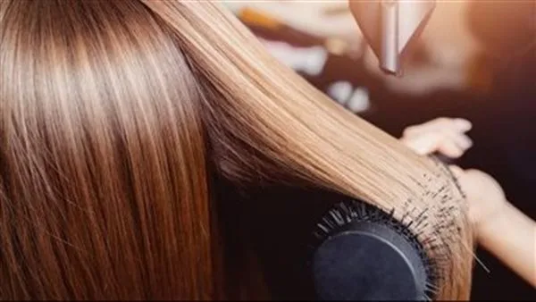 حضّري سيروم شعر طبيعي بخطوات سهلة باستخدام الزيوت الأساسية حضّري سيروم شعر طبيعي بخطوات سهلة باستخدام الزيوت الأساسية