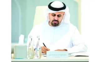 ذياب بن محمد يراجع مشاريع ومبادرات «مؤسسة الإمارات» ذياب بن محمد يراجع مشاريع ومبادرات «مؤسسة الإمارات»