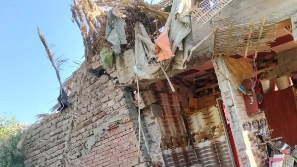 الحماية المدنية تنتشل جثة طفلة من تحت أنقاض المنزل الم demolished في أسيوط الحماية المدنية تنتشل جثة طفلة من تحت أنقاض المنزل الم demolished في أسيوط