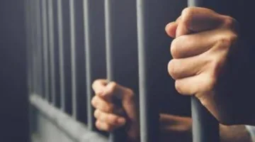 إحالة متهم إلى المحكمة الجنائية بتهمة محاولة قتل زميله في المطرية