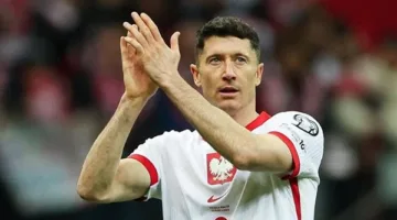 بول سيمونيس يتولى منصب المدير الفني لفريق فولفسبورج الألماني الجديد.