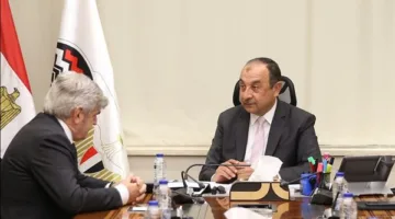 وزير قطاع الأعمال يناقش مع مجموعة “ماير تكنيمونت” الإيطالية مستجدات مشروع حامض النيتريك ونترات الأمونيوم
