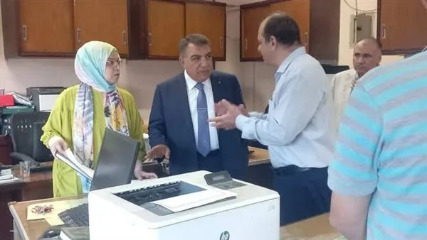 محافظ الدقهلية يقوم بجولة في الإدارة الجديدة للتوثيق والشؤون الهندسية وإصدار شهادات التسلسل الزمني محافظ الدقهلية يقوم بجولة في الإدارة الجديدة للتوثيق والشؤون الهندسية وإصدار شهادات التسلسل الزمني