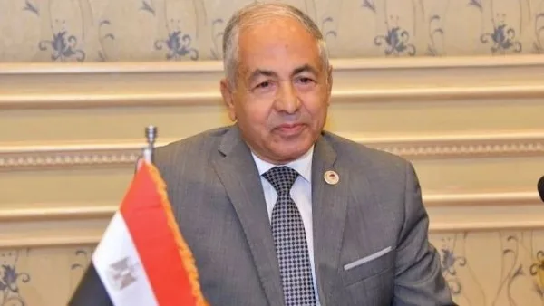 أحمد العوضي: حماة الوطن سيتنافس على كافة المقاعد في انتخابات مجلس الشيوخ أحمد العوضي: حماة الوطن سيتنافس على كافة المقاعد في انتخابات مجلس الشيوخ