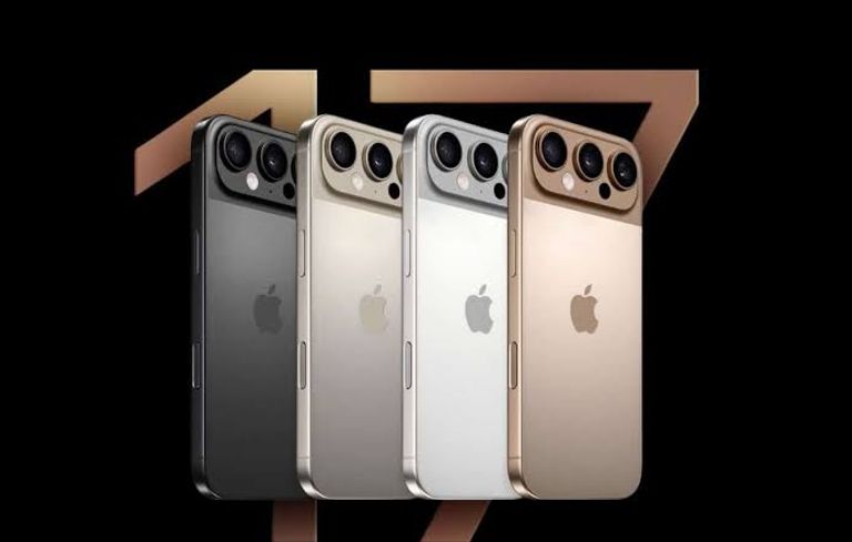 هاتف iPhone 17