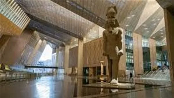 المتحف المصري الكبير: أسرار تصميم عرض التماثيل المتحف المصري الكبير: أسرار تصميم عرض التماثيل