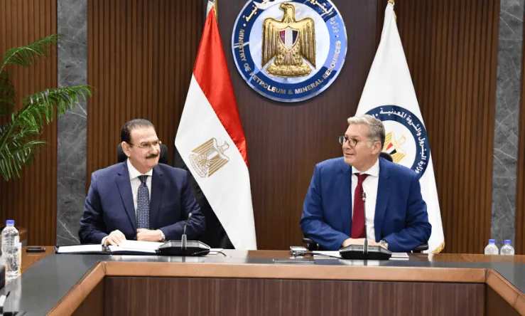 النفط: 573 مليون دولار استثمارات المرحلة الأولى لمشروع إنتاج حمض الفوسفوريك في هضبة أبو طرطور النفط: 573 مليون دولار استثمارات المرحلة الأولى لمشروع إنتاج حمض الفوسفوريك في هضبة أبو طرطور