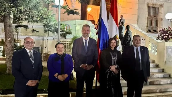 الأكاديمية العربية تساهم في احتفالات اليوم الوطني لروسيا الأكاديمية العربية تساهم في احتفالات اليوم الوطني لروسيا