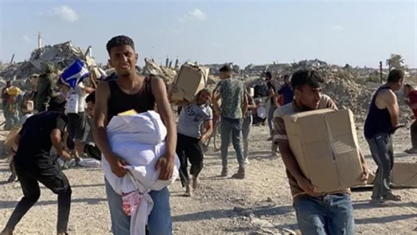 ارتفاع مستوى العنف أسفر عن استشهاد 24 فلسطينياً أثناء توزيع المساعدات. ارتفاع مستوى العنف أسفر عن استشهاد 24 فلسطينياً أثناء توزيع المساعدات.
