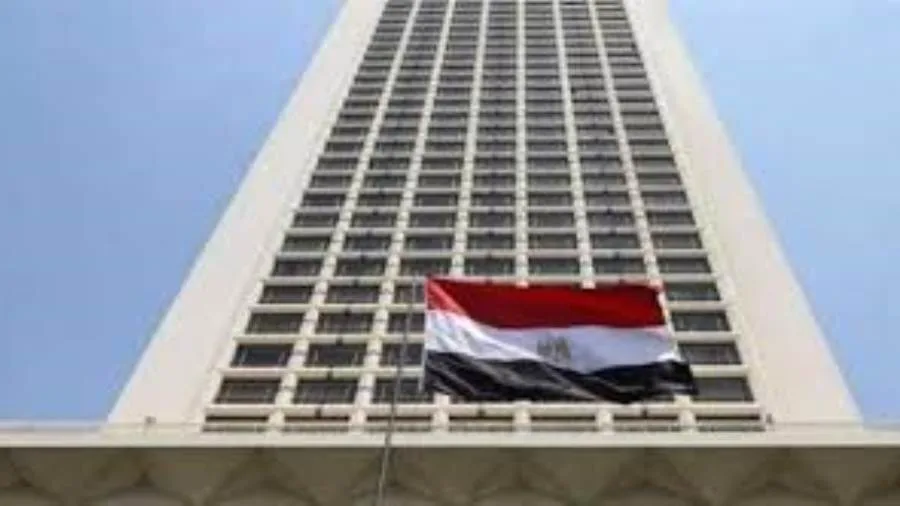 حزبيون: إدارة دخول الوفود وتأمين الحدود مسألة سيادية لا يمكن التفريط فيها حزبيون: إدارة دخول الوفود وتأمين الحدود مسألة سيادية لا يمكن التفريط فيها