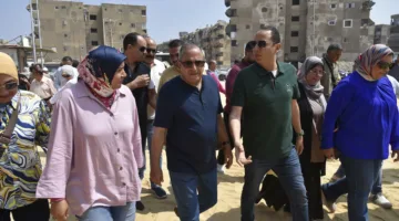 محافظ بورسعيد يطلب من سكان القابوطي الإسراع في التسجيل للحصول على العدادات الذكية | تابع الفيديو