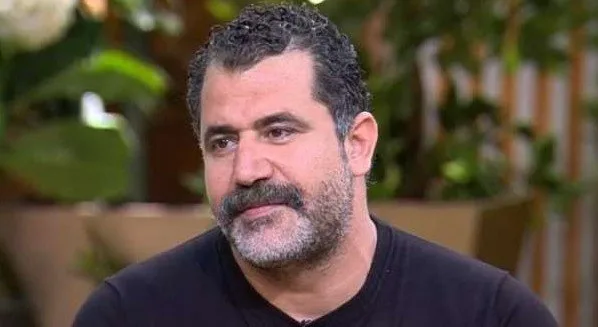 بعد انضمامه.. محمود حافظ يتعاون مع هند صبري في فيلم “عسل أحمر” الخاص. بعد انضمامه.. محمود حافظ يتعاون مع هند صبري في فيلم “عسل أحمر” الخاص.
