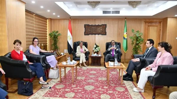 محافظ الفيوم يستقبل وفدًا من الاتحاد الأوروبي لتعزيز الشراكة المشتركة محافظ الفيوم يستقبل وفدًا من الاتحاد الأوروبي لتعزيز الشراكة المشتركة