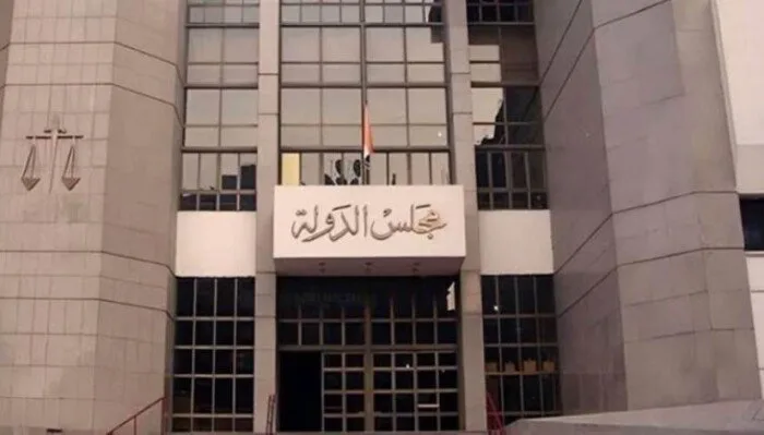 المحكمة التأديبية تقرر معاقبة موظف اعتدى على زوجته السابقة المحكمة التأديبية تقرر معاقبة موظف اعتدى على زوجته السابقة