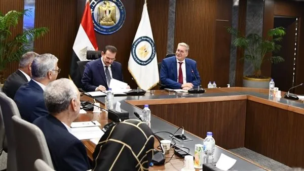 وزير البترول: مشروع أبوطرطور يمثل خطوة مهمة في تعزيز الموارد التعدينية وزير البترول: مشروع أبوطرطور يمثل خطوة مهمة في تعزيز الموارد التعدينية