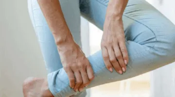 هل تواجه مشكلة تململ الساق؟ حل اقتصادي قد يخلصك من معاناتك.