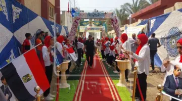 أهالي قرية حاجة في دمياط يستقبلون وزير الشباب والرياضة بعزف المزمار البلدي