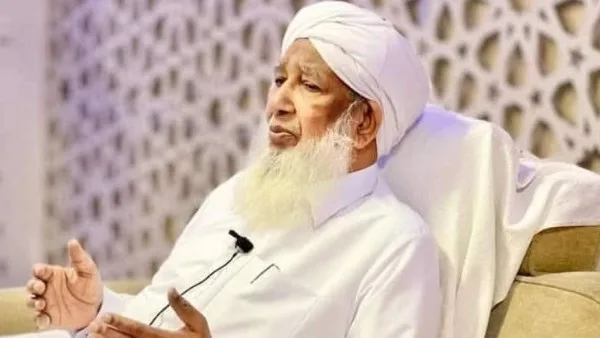 مفتي الهند يقدم تعازيه لعائلات ضحايا الطائرة المتحطمة مفتي الهند يقدم تعازيه لعائلات ضحايا الطائرة المتحطمة