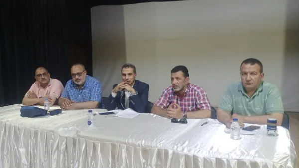 وكيل وزارة التعليم في كفر الشيخ يجتمع بأعضاء مركز استفسارات امتحانات الثانوية العامة. وكيل وزارة التعليم في كفر الشيخ يجتمع بأعضاء مركز استفسارات امتحانات الثانوية العامة.