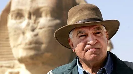 زاهي حواس: إلهام شاهين اعتذرت عن تجسيد حتشبسوت بسبب احترامها للحقائق التاريخية، والملكة كانت تعاني من السمنة زاهي حواس: إلهام شاهين اعتذرت عن تجسيد حتشبسوت بسبب احترامها للحقائق التاريخية، والملكة كانت تعاني من السمنة