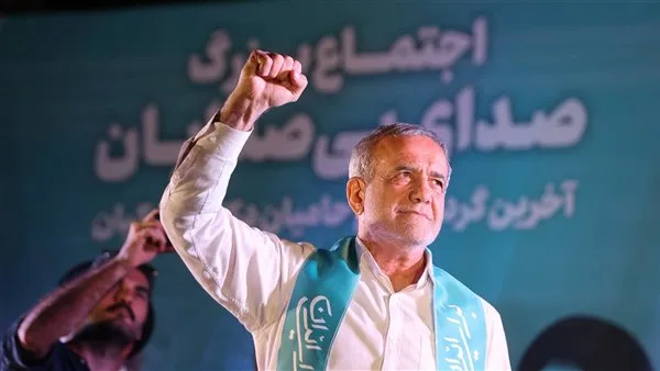 الرئيس الإيراني: سنقوم بإعادة بناء منشآتنا النووية في حال تعرضت للتدمير. الرئيس الإيراني: سنقوم بإعادة بناء منشآتنا النووية في حال تعرضت للتدمير.
