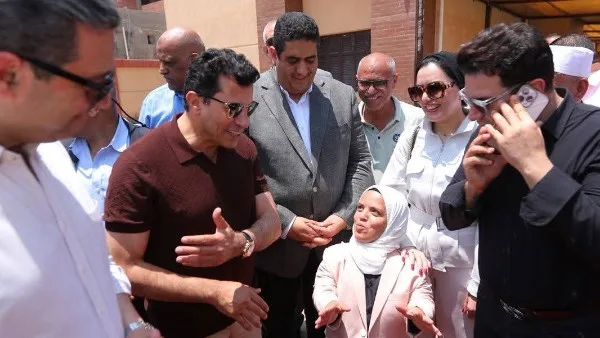 وزير الرياضة: الحكومة تعزز تطوير مراكز الشباب في القرى والمناطق البعيدة وزير الرياضة: الحكومة تعزز تطوير مراكز الشباب في القرى والمناطق البعيدة