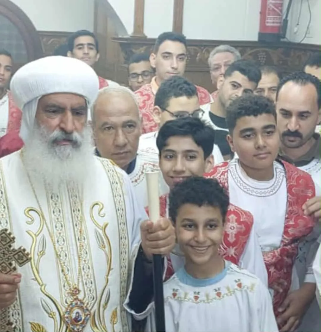 أسقف الجيزة يُعين شمامسة جدد في كنيسة رؤساء الملائكة أسقف الجيزة يُعين شمامسة جدد في كنيسة رؤساء الملائكة