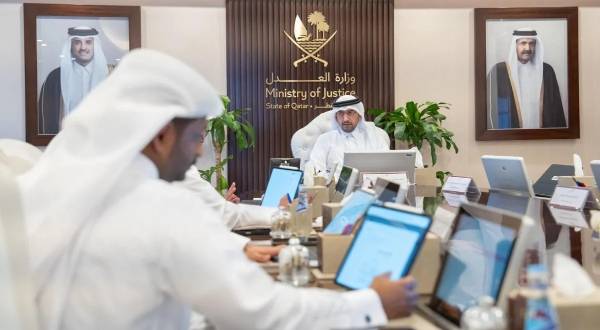 وزير العدل ووزير الدولة لشؤون مجلس الوزراء يتولى رئاسة اجتماع لجنة قبول المحامين وزير العدل ووزير الدولة لشؤون مجلس الوزراء يتولى رئاسة اجتماع لجنة قبول المحامين