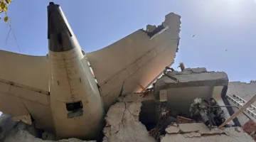 الناجي الفريد من حادثة الطائرة الهندية: سمعنا صوتاً قوياً بعد 30 ثانية من مغادرتنا الأرض.