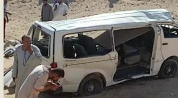 من بينهم فتاة في الخامسة من عمرها.. نكشف عن أسماء ضحايا حادث انقلاب ميكروباص في المنيا