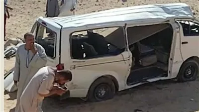 3 وفيات و11 مصابًا .. ننشر أسماء ضحايا حادث انقلاب ميكروباص على طريق الصحراوي بالمنيا 3 وفيات و11 مصابًا .. ننشر أسماء ضحايا حادث انقلاب ميكروباص على طريق الصحراوي بالمنيا