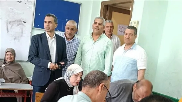 التأني والدقة.. توجيه من وكيل تعليم كفر الشيخ للمصححين في أوراق الشهادة الإعدادية التأني والدقة.. توجيه من وكيل تعليم كفر الشيخ للمصححين في أوراق الشهادة الإعدادية