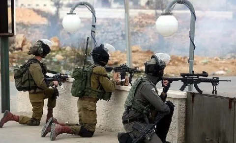 الجيش الإسرائيلي يقتل فلسطينياً في شمال الضفة الغربية المحتلة بزعم تنفيذه هجوم إطلاق نار ضد قواته الجيش الإسرائيلي يقتل فلسطينياً في شمال الضفة الغربية المحتلة بزعم تنفيذه هجوم إطلاق نار ضد قواته