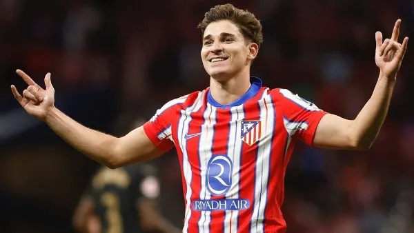 ألفاريز وجريزمان يسعيان لتحقيق التألق مع أتلتيكو مدريد في بطولة كأس العالم للأندية 2025 ألفاريز وجريزمان يسعيان لتحقيق التألق مع أتلتيكو مدريد في بطولة كأس العالم للأندية 2025