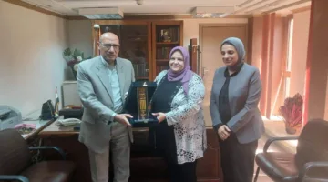 «قصور الثقافة» ت honoring Lamise El-Sharnoubi, Head of the Cairo Region, in recognition of her contributions